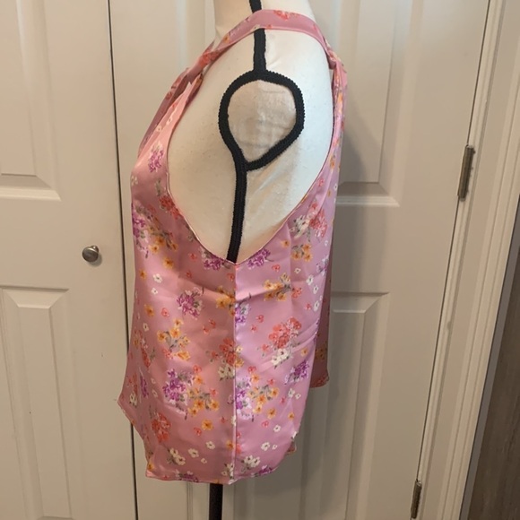 Love Ady Floral Print Satin Halter Neck Top - Picture 3 of 6